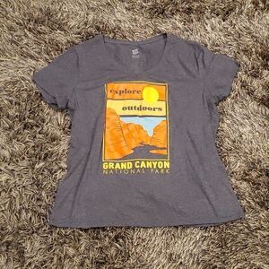 Womens Grand Canton tshirt 